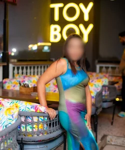 Call Girl Dhanbad Sangeeta